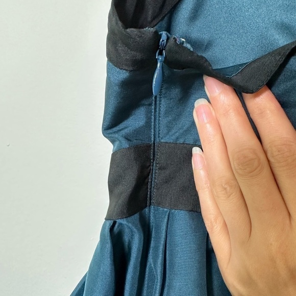 TED Baker London Teal and Black Silk Cocktail Dress Size 2 - Picture 6 of 11